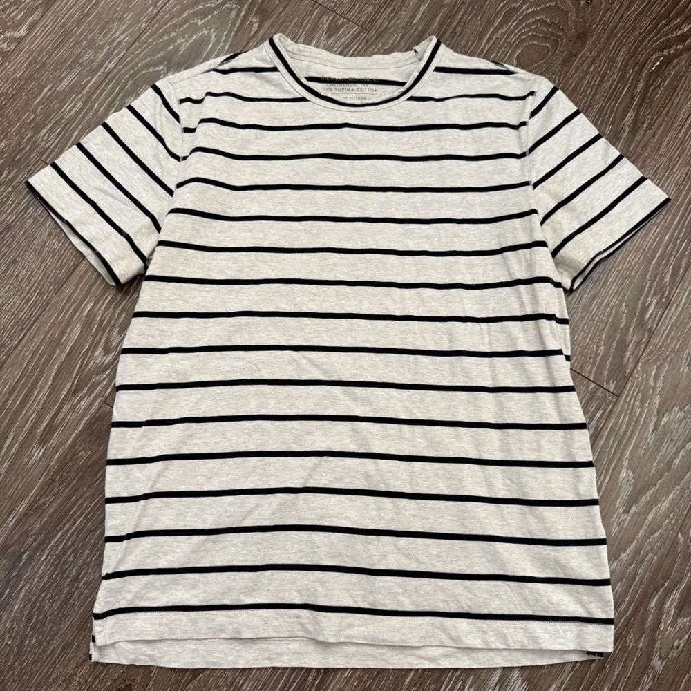 Banana Republic Striped Black T-Shirt Size Medium